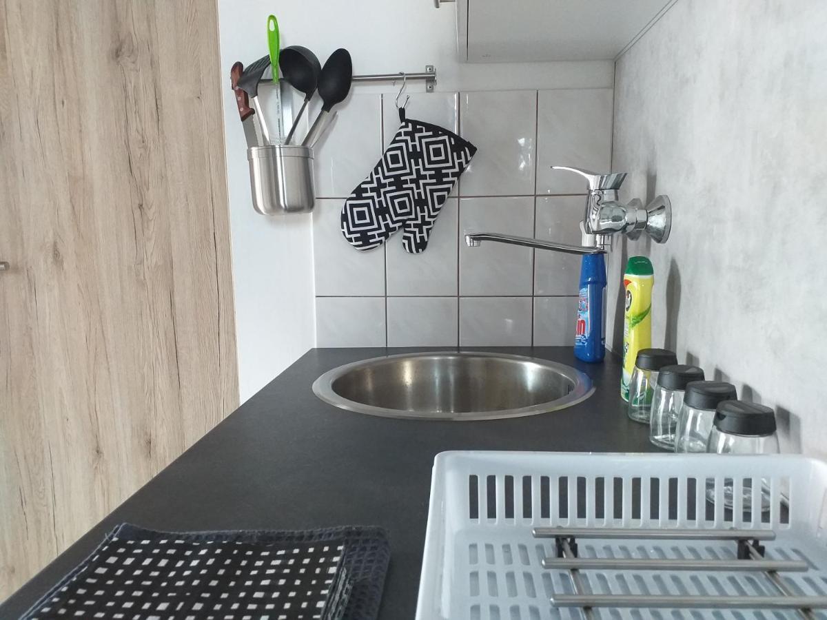 Art Inn Apartmanhaz Balaton-Gyenesdias Luaran gambar