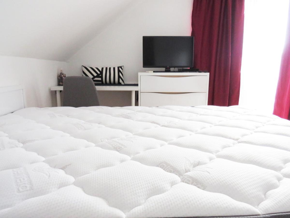 Art Inn Apartmanhaz Balaton-Gyenesdias Luaran gambar
