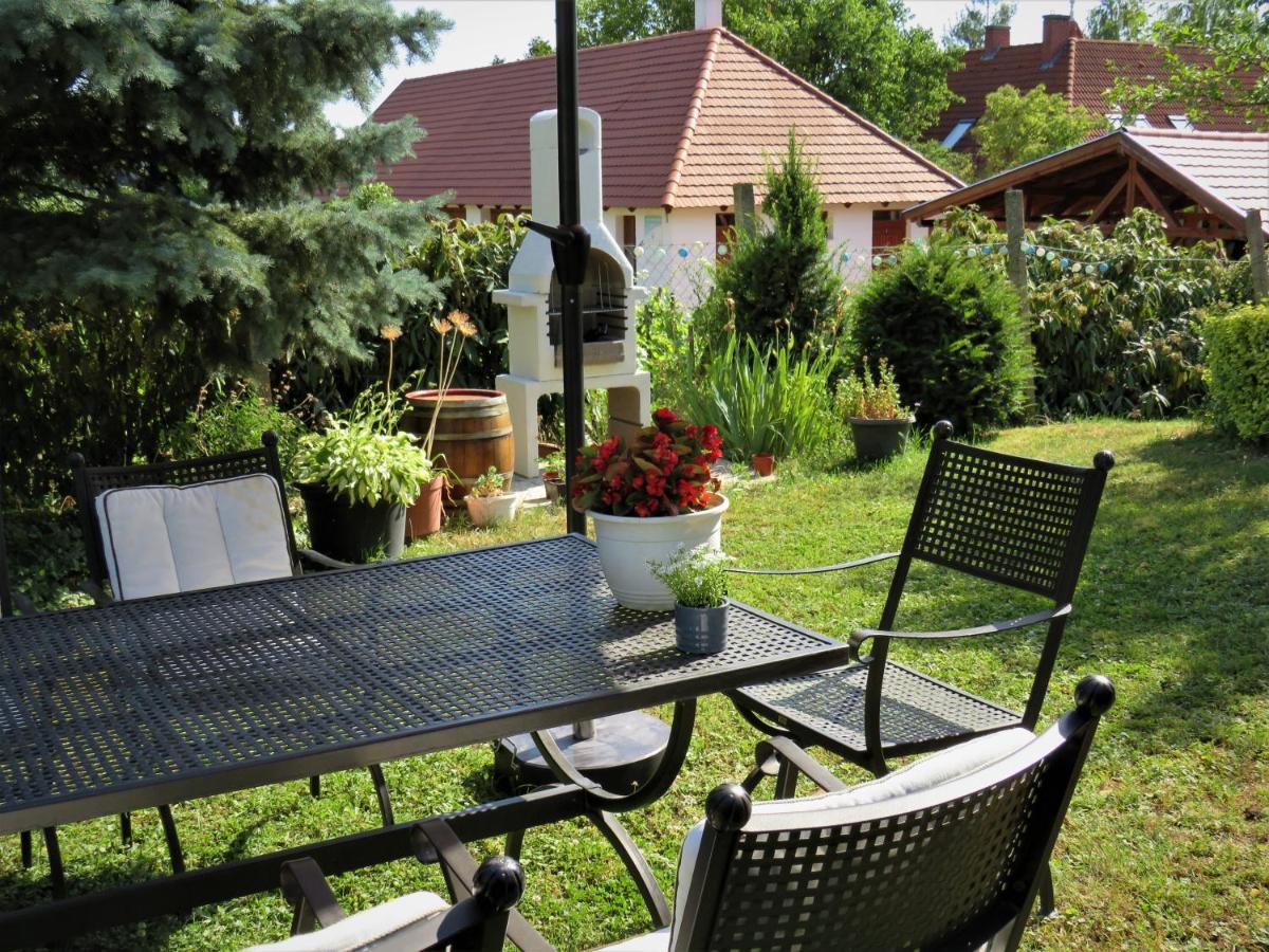 Art Inn Apartmanhaz Balaton-Gyenesdias Luaran gambar