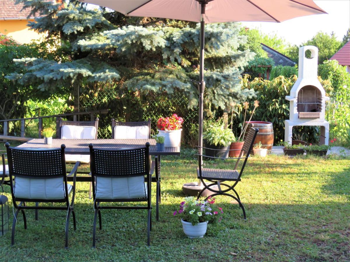 Art Inn Apartmanhaz Balaton-Gyenesdias Luaran gambar
