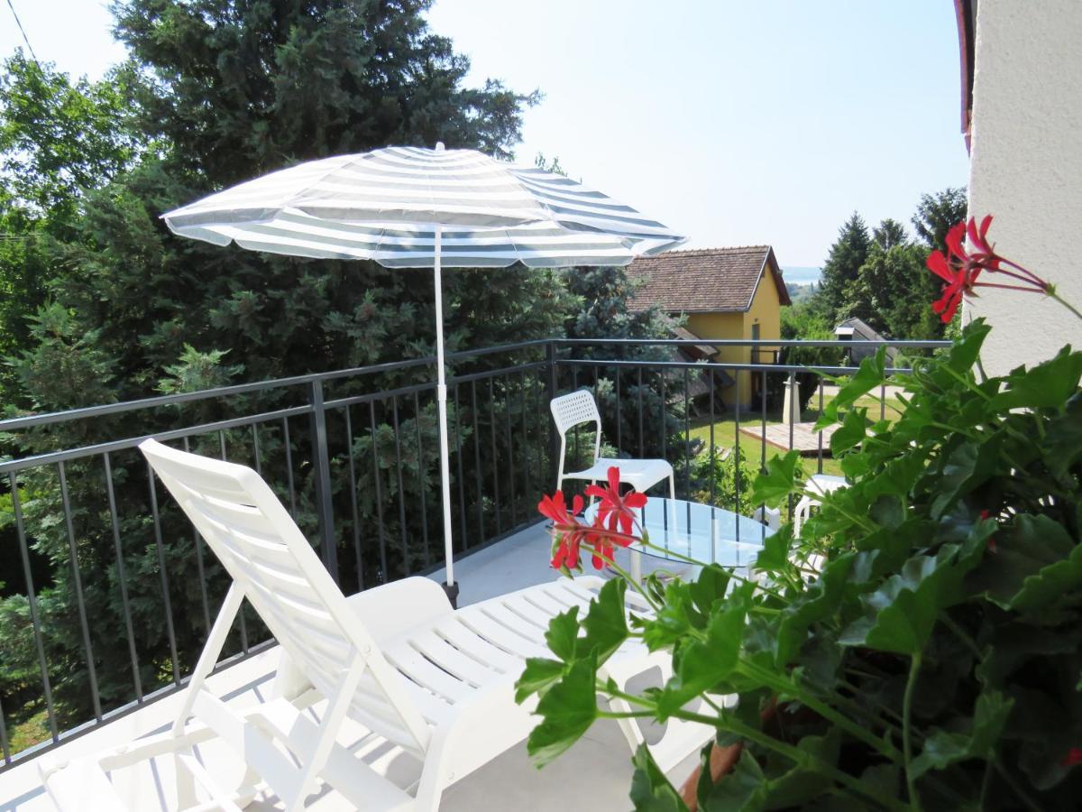 Art Inn Apartmanhaz Balaton-Gyenesdias Luaran gambar