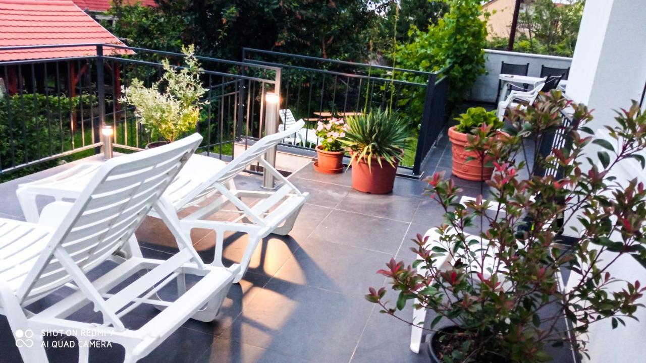 Art Inn Apartmanhaz Balaton-Gyenesdias Luaran gambar